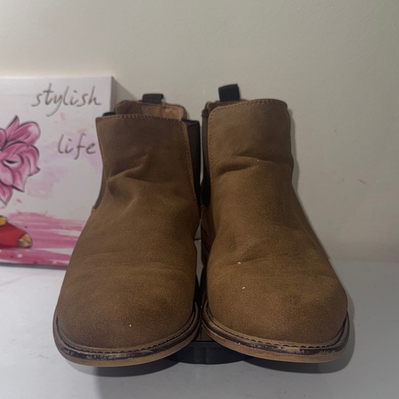 Steve Madden M-Graye Chelsea Boot in Taupe - Men’s Size 10 - Picture 2 of 8